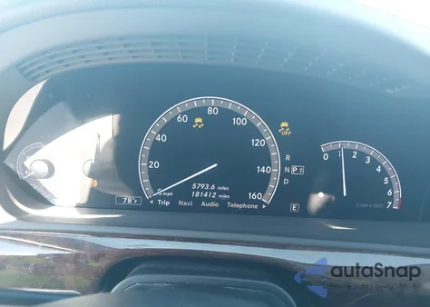 2013 Mercedes-Benz S 550 from USA, damaged, VIN WDDNG7DB2DA524858